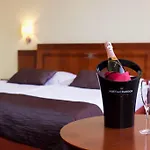 Luxury Family Hotel Bílá Labuť