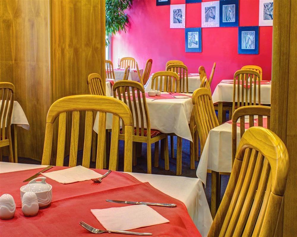 Luxury Family Bílá Labuť 4*